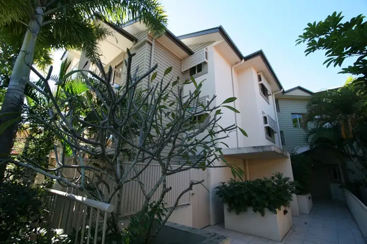 Fourth view of Homely apartment listing, 6/13D Wyndham Avenue, Southport QLD 4215