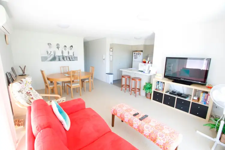 Sixth view of Homely apartment listing, 6/13D Wyndham Avenue, Southport QLD 4215
