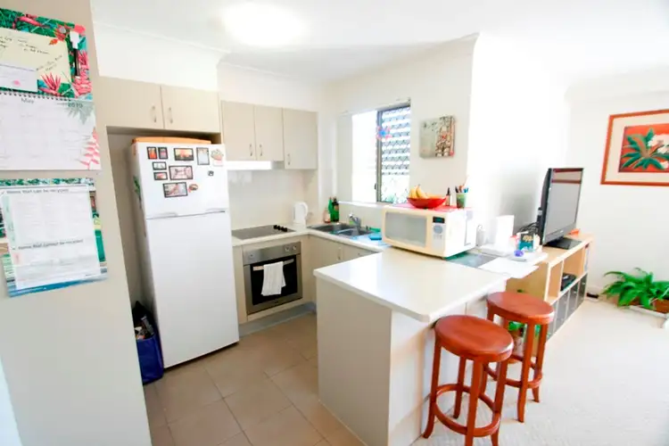 Seventh view of Homely apartment listing, 6/13D Wyndham Avenue, Southport QLD 4215