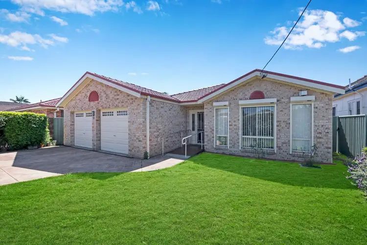 28 Broonarra Street, The Entrance NSW 2261