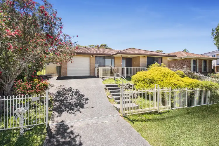 14 Bolton Street, Bateau Bay NSW 2261