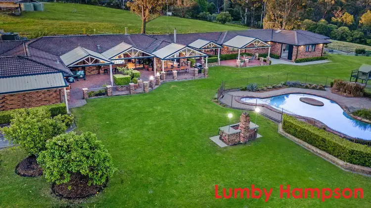 4 Grevillea Place, Kenthurst NSW 2156