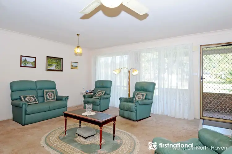 Second view of Homely house listing, 5 Cook Close, Lakewood NSW 2443