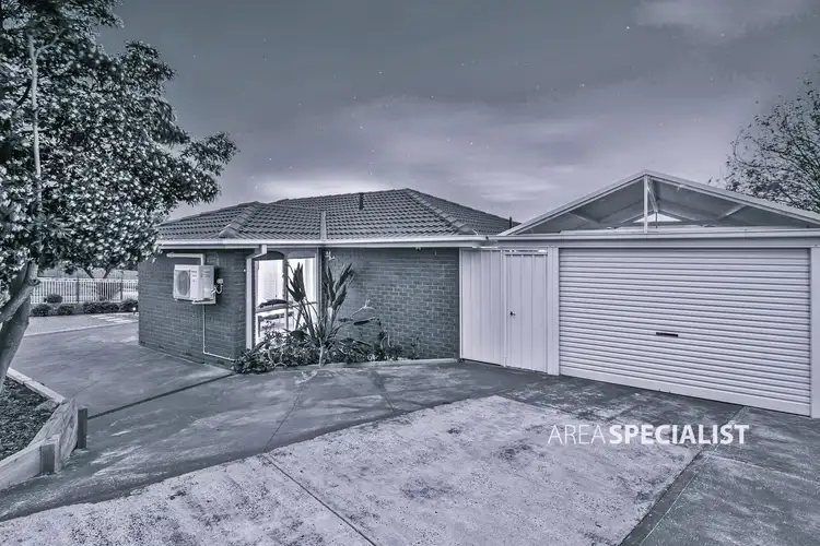 Main view of Homely house listing, 8 Lachlan Drive, Endeavour Hills VIC 3802