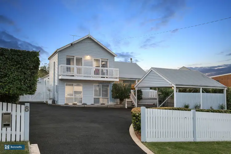 8 Jetty Road, Dromana VIC 3936