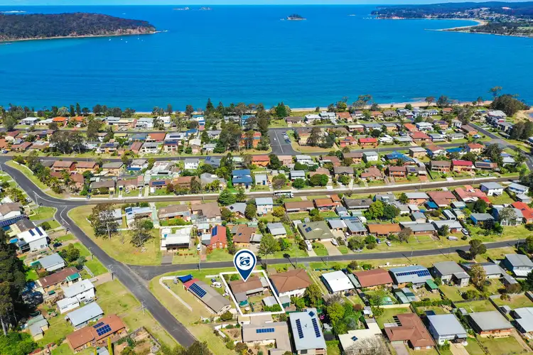 Second view of Homely house listing, 3 Bayview Street, Surfside NSW 2536