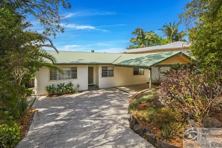 6 Darsham Avenue, Girards Hill NSW 2480