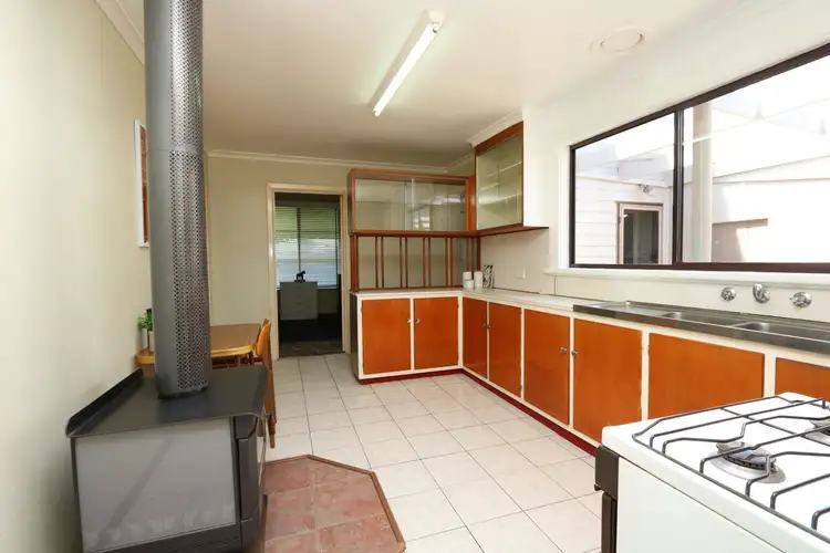 Fifth view of Homely house listing, 100 Park Road, Maryborough VIC 3465