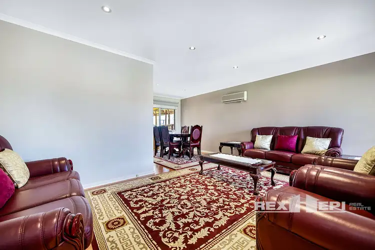 Second view of Homely house listing, 14 Pridham Court, Endeavour Hills VIC 3802