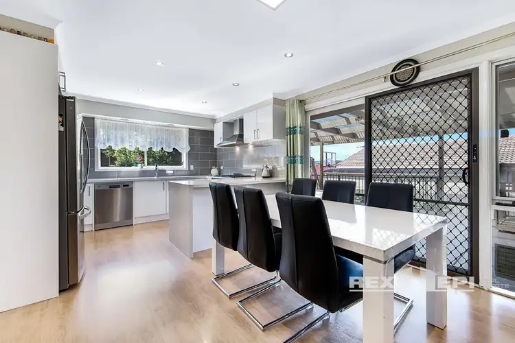 Sixth view of Homely house listing, 14 Pridham Court, Endeavour Hills VIC 3802