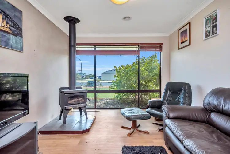 Sixth view of Homely house listing, 20 Wisteria CRESCENT, Pinjarra WA 6208