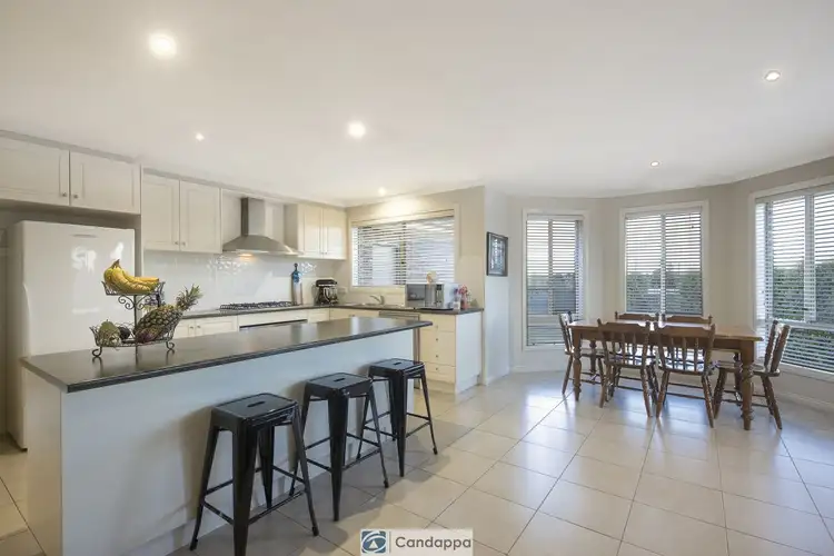 Fifth view of Homely house listing, 6 Picadilly Court, Drouin VIC 3818