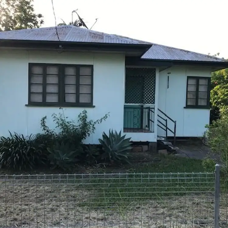 87 Water Street, Berserker QLD 4701