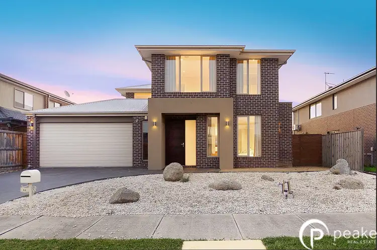 16 Herring Avenue, Cranbourne North VIC 3977