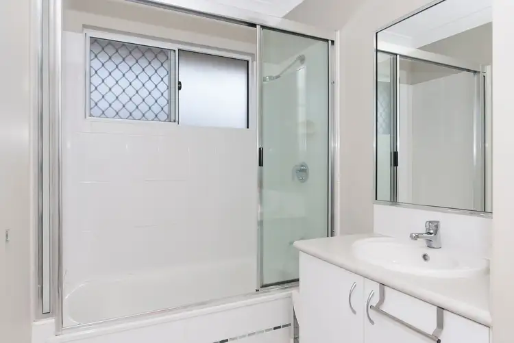 Fifth view of Homely house listing, 29 Tipperary Street, Mount Low QLD 4818