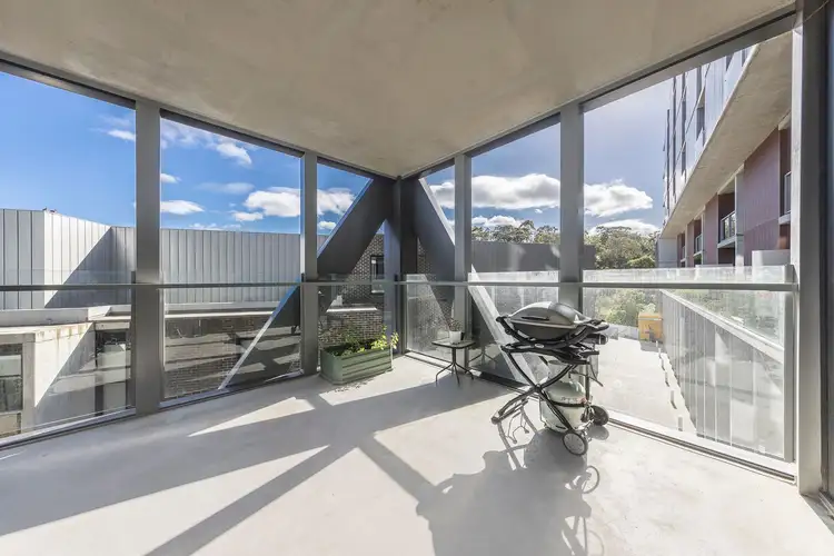 206/10 Trenerry Crescent, Abbotsford VIC 3067