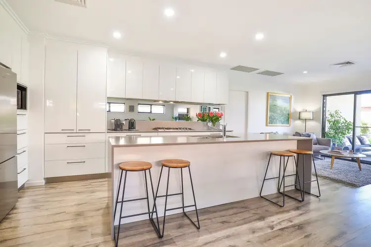 Seventh view of Homely house listing, 5 Springfield Drive, Mildura VIC 3500