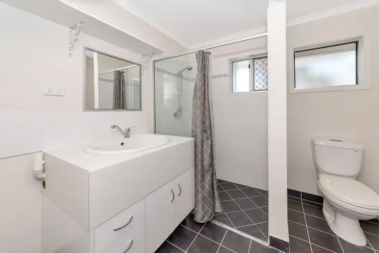 Fifth view of Homely unit listing, 6/11 Derby Street, Pimlico QLD 4812