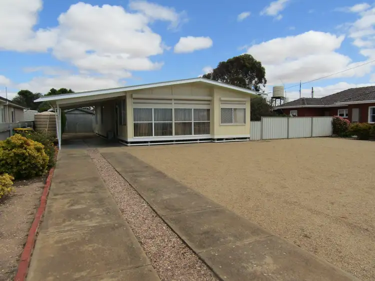 8 Esplanade, Ardrossan SA 5571