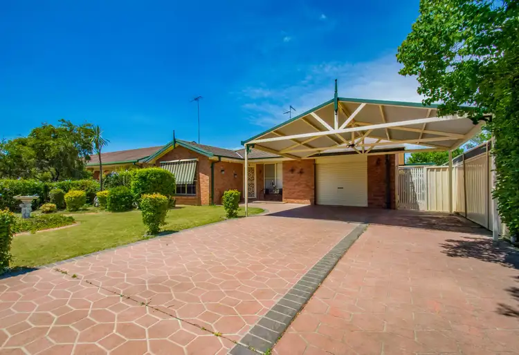 2 Carleen Close, Werrington NSW 2747