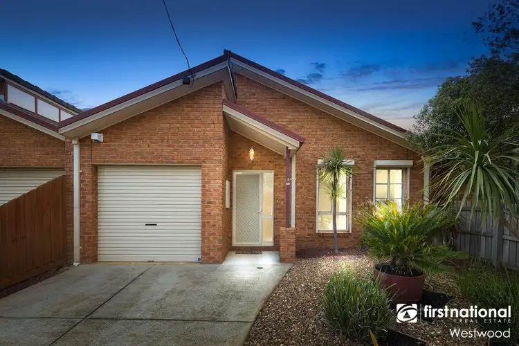 2/69 Bellbridge Drive, Hoppers Crossing VIC 3029
