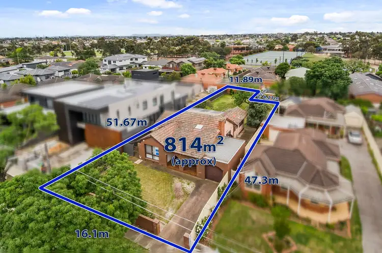 36 Arthur Street, Aberfeldie VIC 3040