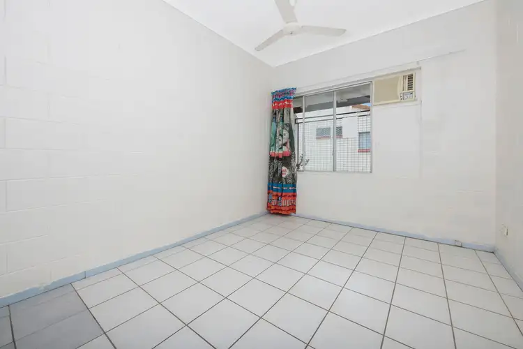Fourth view of Homely unit listing, 4/43 Surrey Street, Hyde Park QLD 4812