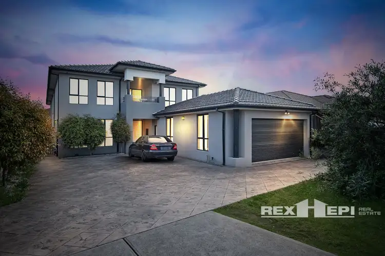 19 Sigvard Boulevard, Hallam VIC 3803