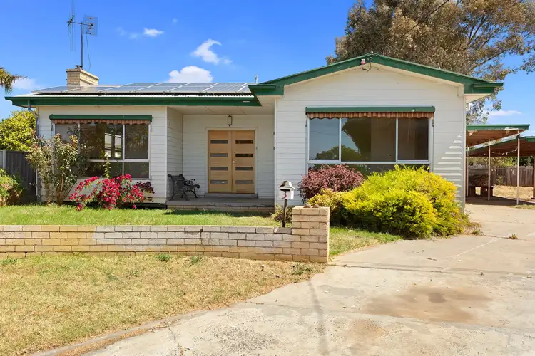 Main view of Homely house listing, 3 Broad Court, Kangaroo Flat VIC 3555