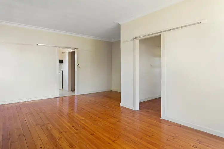 Fifth view of Homely house listing, 3 Broad Court, Kangaroo Flat VIC 3555