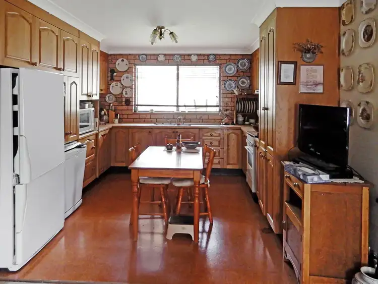 Sixth view of Homely house listing, 12 Glyndwr Avenue, Oberon NSW 2787