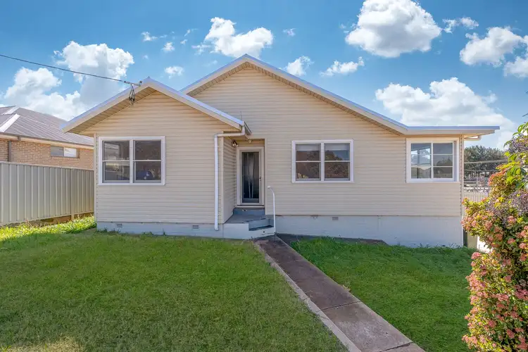 Second view of Homely house listing, 5 Riddell Street, Molong NSW 2866