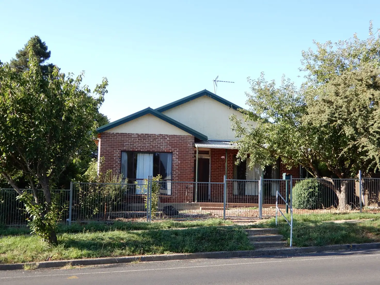 Main view of Homely house listing, 2 Scotia Avenue, Oberon NSW 2787