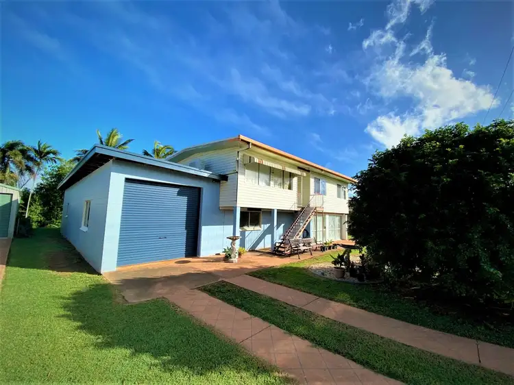 37 Poole Street, Sarina Beach QLD 4737