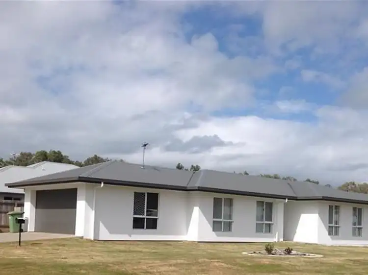 8 Leonie Court, Armstrong Beach QLD 4737