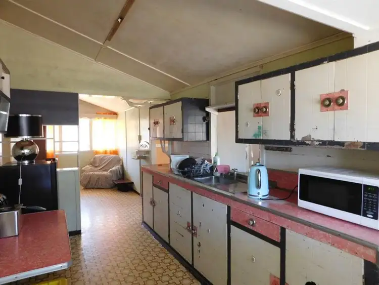 Sixth view of Homely house listing, 8 Maudsley Road, Sarina QLD 4737