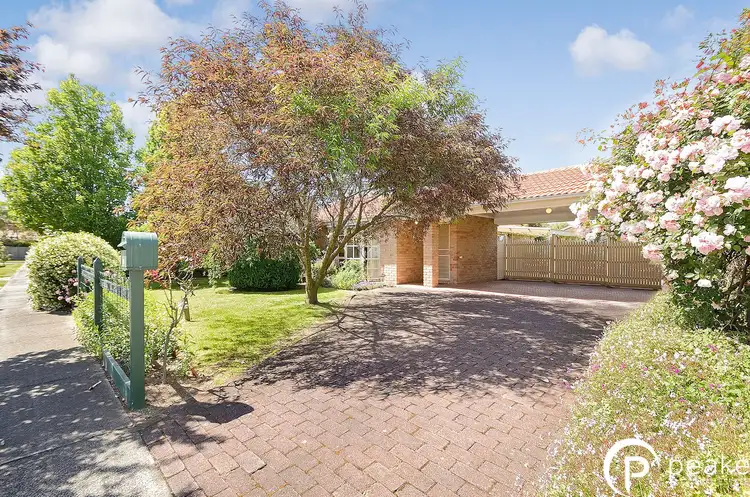 1 Marida Court, Berwick VIC 3806