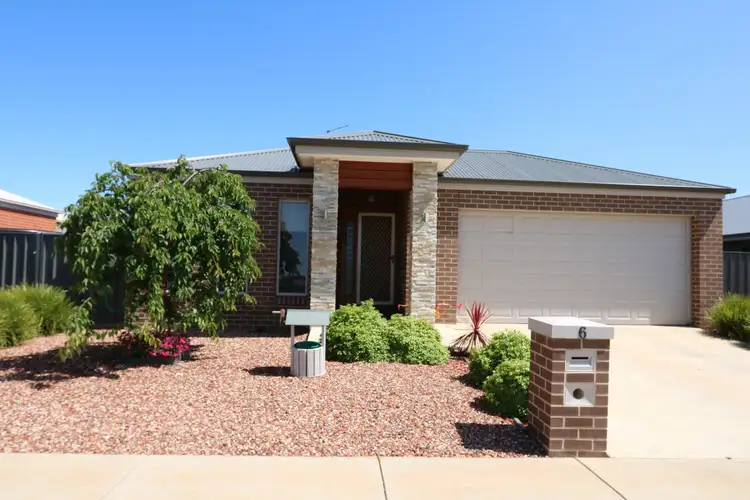 6 Central Court, Maryborough VIC 3465