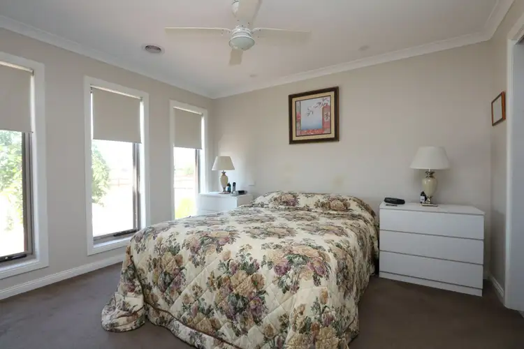 Sixth view of Homely house listing, 6 Central Court, Maryborough VIC 3465
