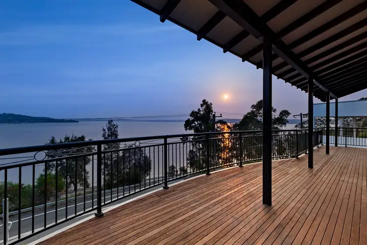62 Bareki Road, Eleebana NSW 2282
