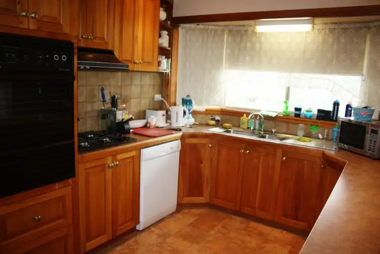 Seventh view of Homely house listing, 33 JUMBUNNA ROAD, Korumburra VIC 3950