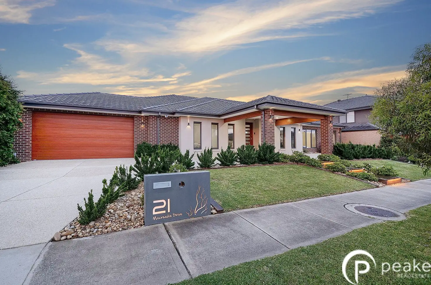Main view of Homely house listing, 21 Macreadie Drive, Berwick VIC 3806