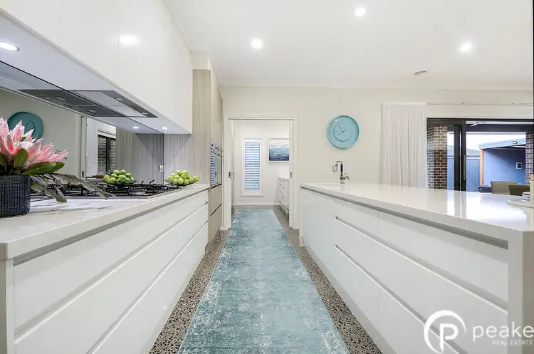 Fifth view of Homely house listing, 21 Macreadie Drive, Berwick VIC 3806