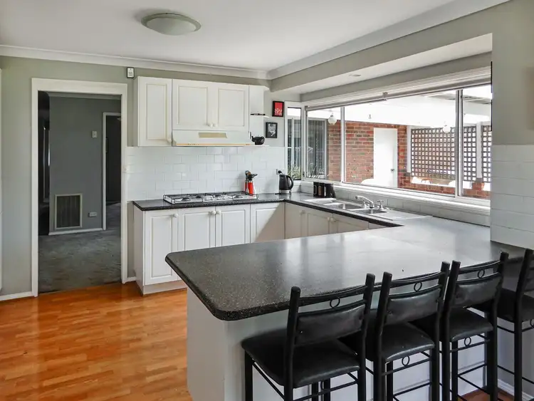 Sixth view of Homely house listing, 6 Glyndwr Avenue, Oberon NSW 2787