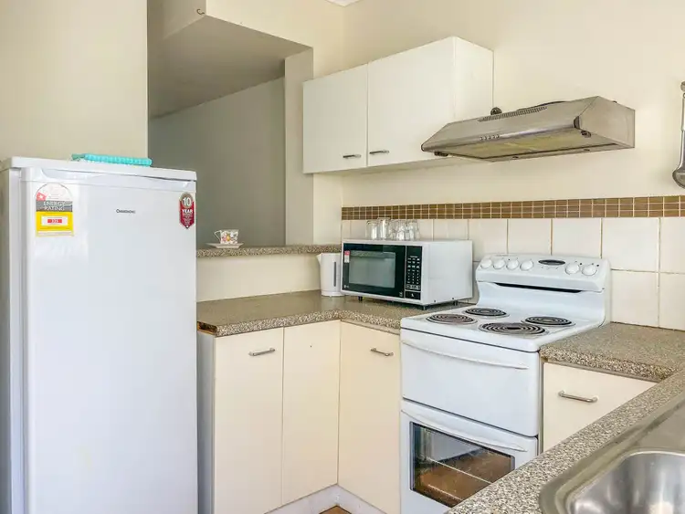 Seventh view of Homely townhouse listing, 3/2 Cavanagh Street, Woree QLD 4868