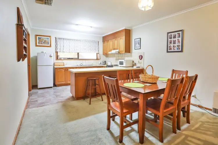Fourth view of Homely unit listing, 2/25 De Garis Drive, Mildura VIC 3500