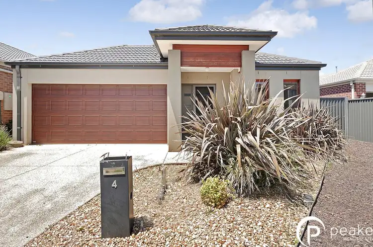 4 Westwood Grove, Pakenham VIC 3810