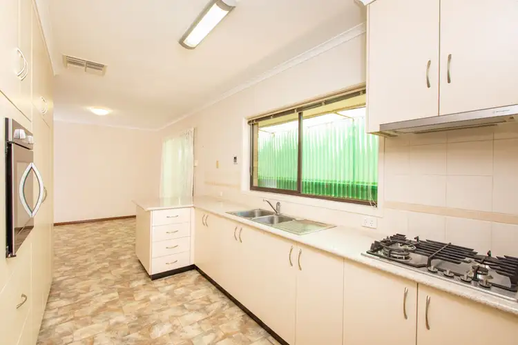 Fifth view of Homely house listing, 17 Eulinga Drive, Mildura VIC 3500