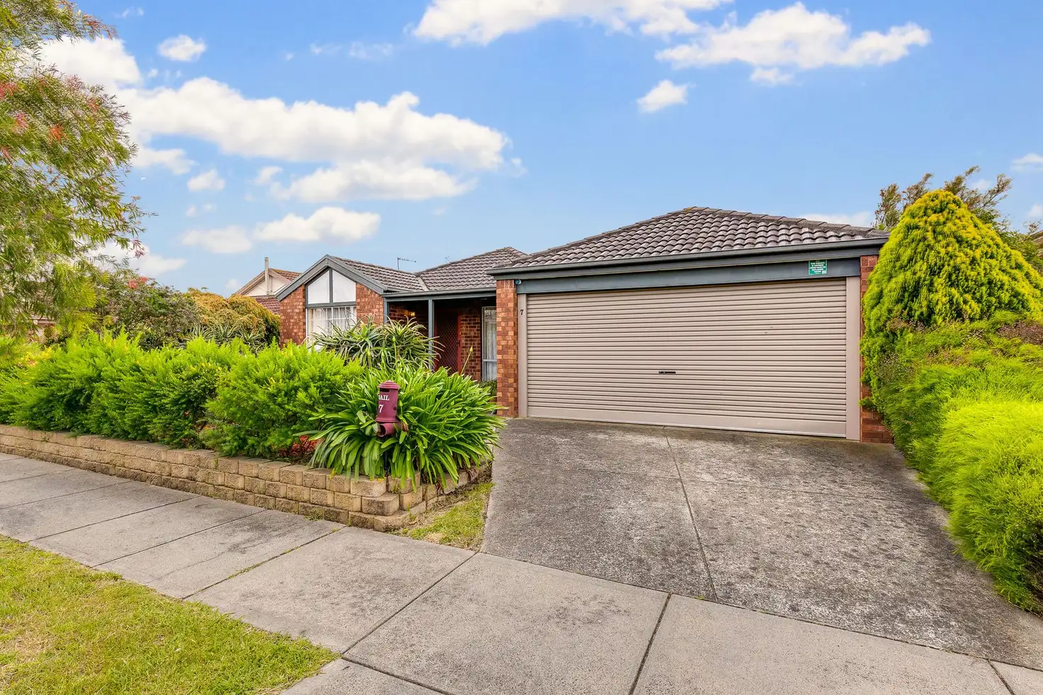 Main view of Homely house listing, 7 England Walk, Narre Warren South VIC 3805