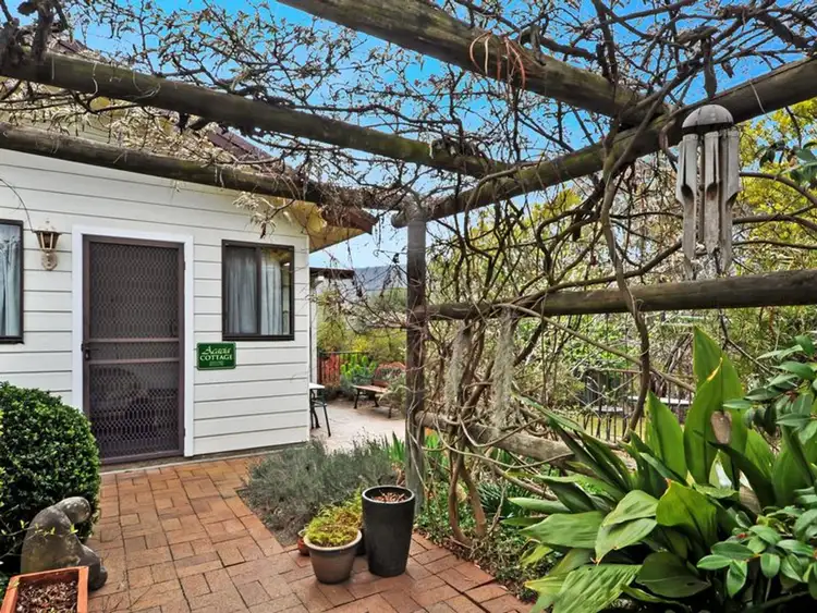 Sixth view of Homely house listing, 10 Valley View Close, Napoleon Reef NSW 2795